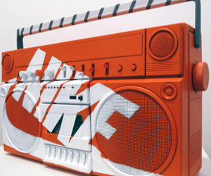 Nike-studio-graphic-art-show-m