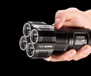 Nitecore-tiny-monster-flashlight-m