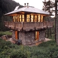 Nyt-a-cabin-is-not-a-shack-377-s