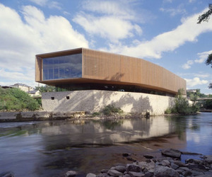 Oloron-sainte-marie-multimedia-center-m