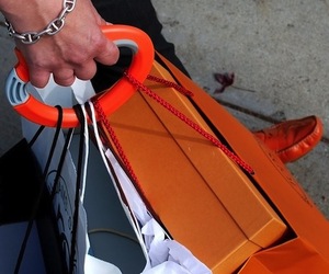 One-trip-grip-bag-holder-m
