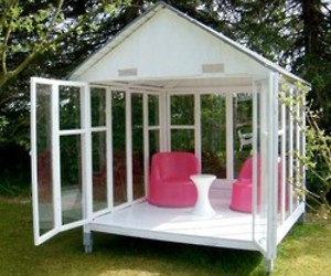One-way-to-reuse-those-old-windows-m