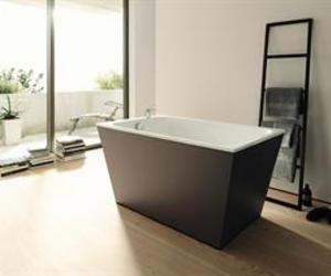 Onto-plywood-clad-bathtub-m