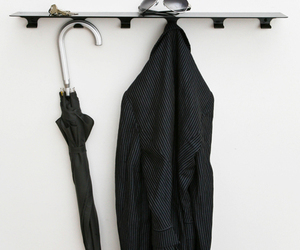 Overhang Shelf:  minimalist storage rack