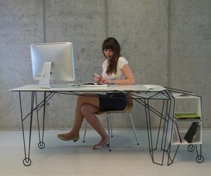 Palos-office-desk-by-david-huitra-m
