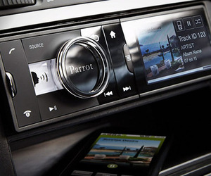 Parrot-asteroid-android-powered-car-stereo-m