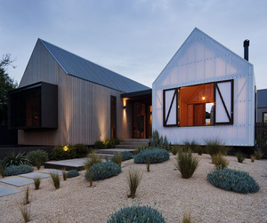 Pavilion Style Architecture by the Beach