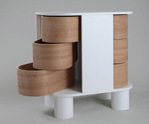 Peekaboo-dresser-by-kaia-helene-lien-lisveen-m