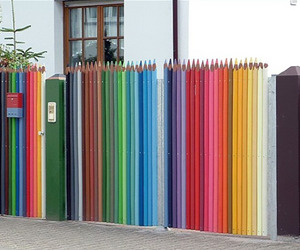 Pencil-crayon-fence-m