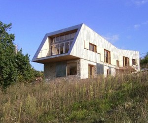 Petit-bayle-by-meld-architecture-m