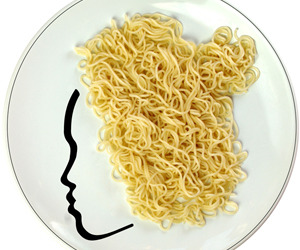 Play-with-your-food-plates-m