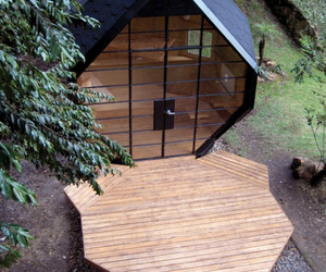 Polyhedron-shaped-garden-office-pod-m
