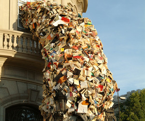 Pouring-book-installation-by-alicia-martin-m