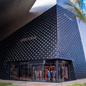 Pradas-high-fashion-vegas-home-s