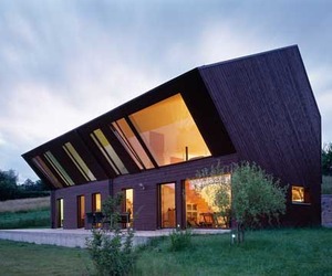 Prefab Crooked House