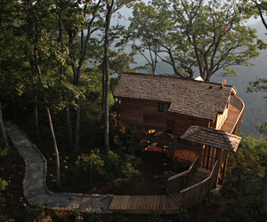 Primlands-new-tree-house-retreat-m