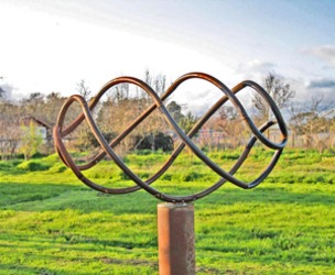 Quadrahelix metal sculpture