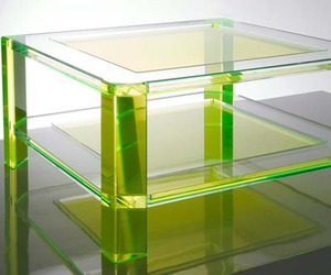 Radiant-acrylic-coffee-tables-by-alexandra-von-furstenberg-m