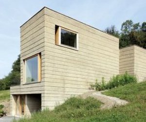 Rammed-earth-house-rauch-66-m