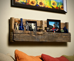 Recycled-pallet-shelves-m