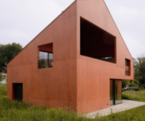Red Houses by group8
