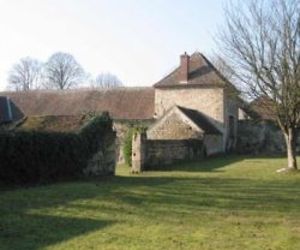 Renovation-of-a-16th-century-fortified-farm-1213-m