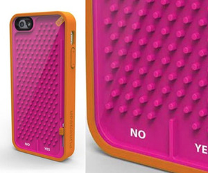 Retro-game-cases-for-smart-phones-m