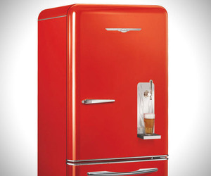 Retro-refrigerator-with-built-in-draft-system-m