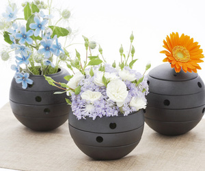 Rolo-cast-iron-vase-by-toshiyuki-matsudaira-m