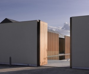 Rothschild's Windmill Hill by Stephen Marshall Architects
