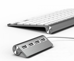 Satechi-aluminum-usb-hub-m