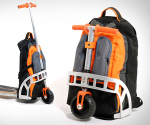 Scooter-backpack-by-gustavo-brenck-m
