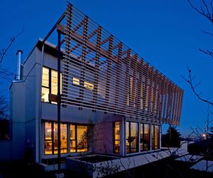 Screen House by Randy Bens Architect