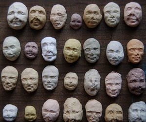 Seed-faces-m