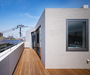 Sheltons-monotlitic-concrete-house-by-shuwa-tei-m
