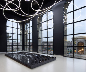 Shining-surface-at-museo-del-novecento-m