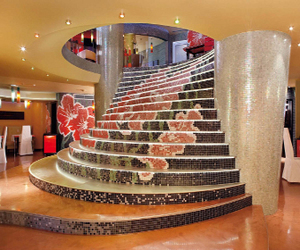 Shining-tiles-from-trend-of-vicenza-m