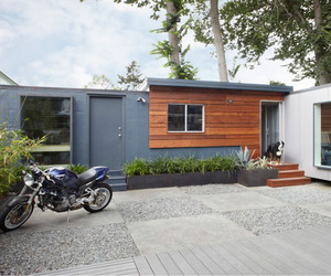Shipping-container-conversion-by-building-lab-inc-m