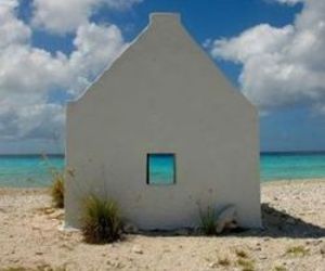 Slave-huts-of-bonaire-968-m
