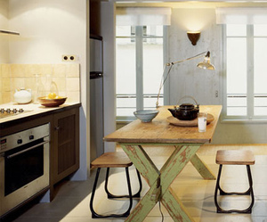 Small Apartments in Paris - a flickr photostream