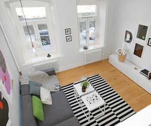 Small-studio-with-suspended-bedroom-m