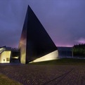 Solar-powered-pyramids-from-acxt-s