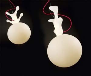 Spacewalker-lights-m