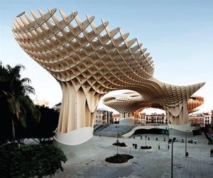 Spains-metropol-parasol-m
