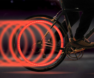 Spokelit-bicycle-light-m