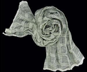 Stanley-lewiss-promenade-charcoal-scarf-m