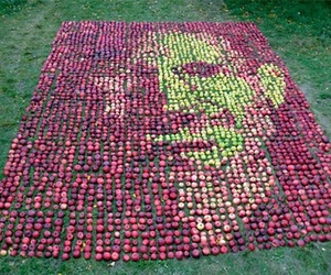 Steve-jobs-portrait-made-out-of-3750-apples-m