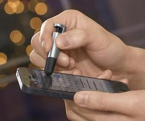 Stilt-stylus-and-iphone-stand-m