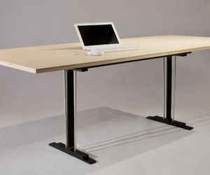 Stoller-works-partner-table-m
