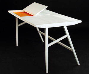 Storage Table by Rebwar Faille